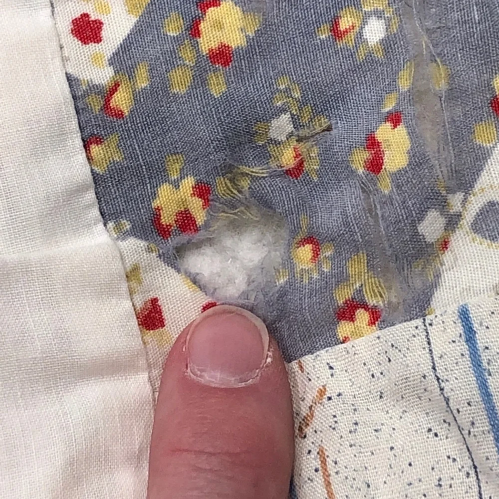 VINTAGE BABY QUILT